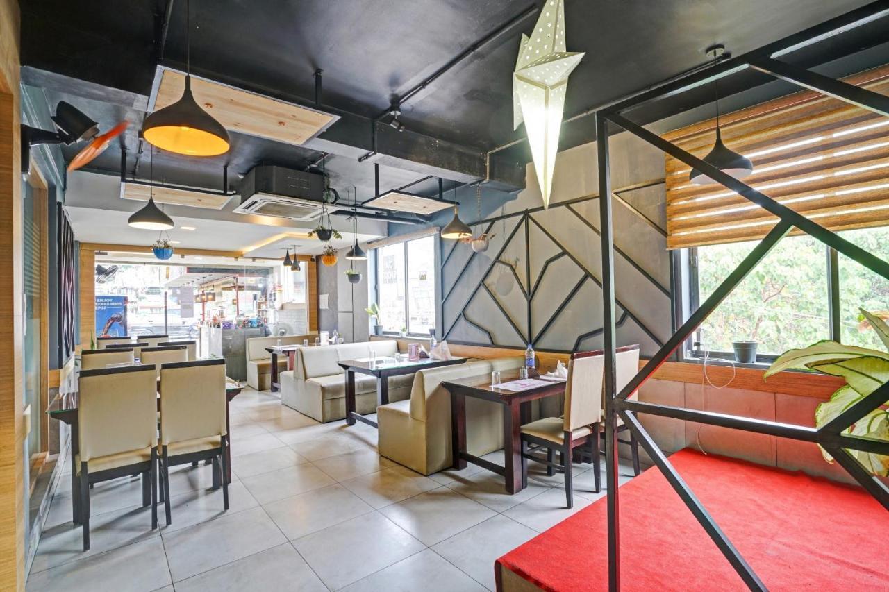Capital O 87015 Hotel Al Salama Kochi Екстер'єр фото